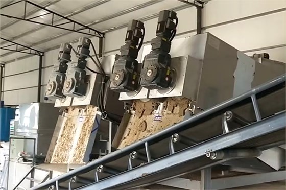 垃圾滲濾液疊螺機(jī) 垃圾滲濾液疊螺機(jī)